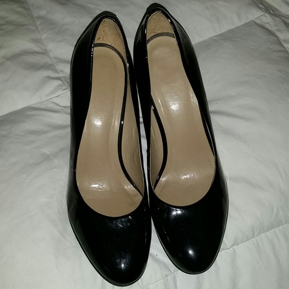 Black Talbots Chunky Heels