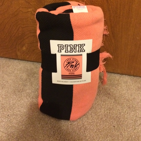 NWT Victoria Secret beach blanket