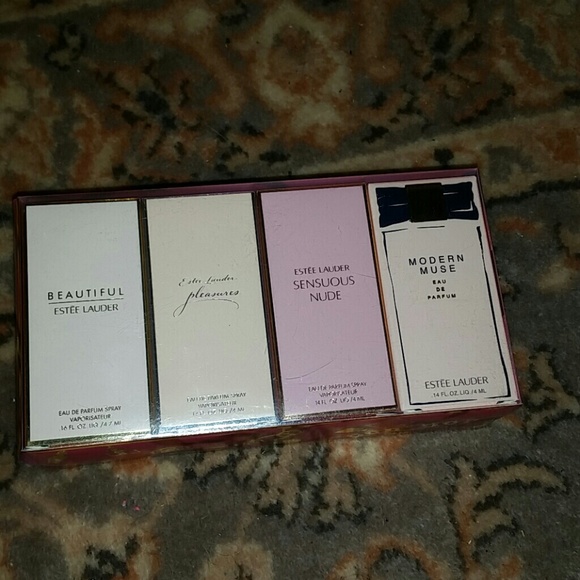 Est?e Lauder Parfum set