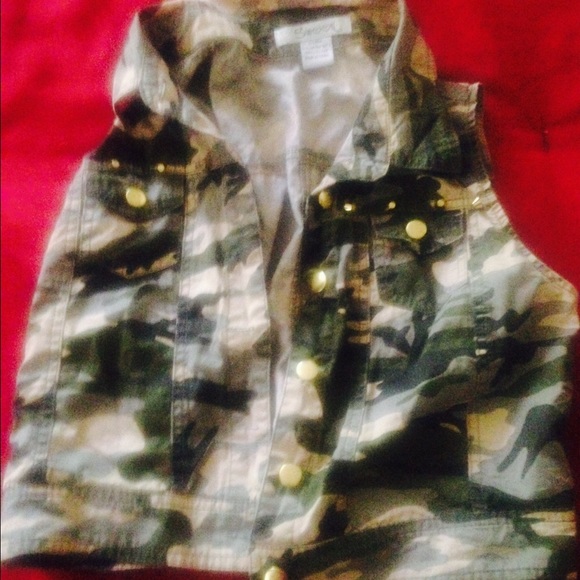 Camo vest