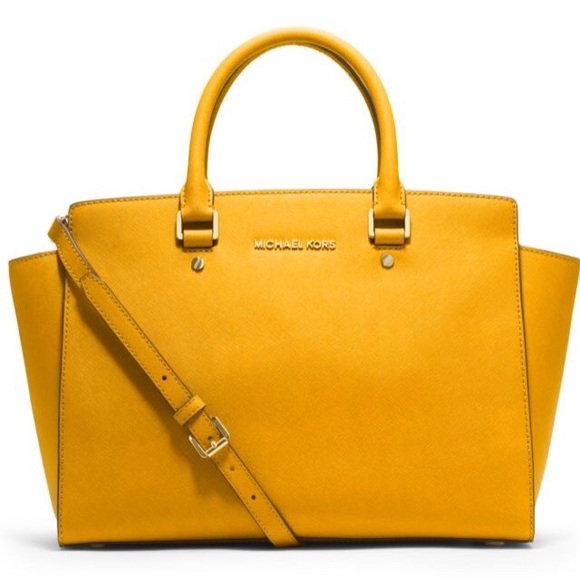 27 Michael Kors Handbags Michael Kors Large Selma 27 michael kors handbags michael kors large selma