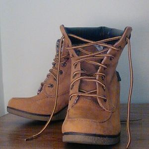 Rock & Candy wedge booties