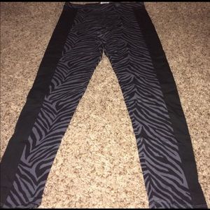 Pink Victoria's Secret zebra leggings