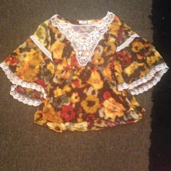 Flower child shirt 🌼