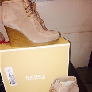 Michael Kors wedges
