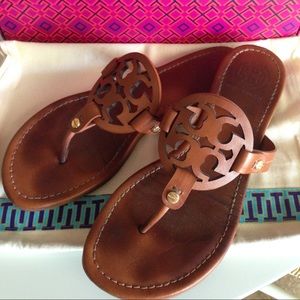 ✨Free Shipping✨Tory Burch Tan Miller Sandals