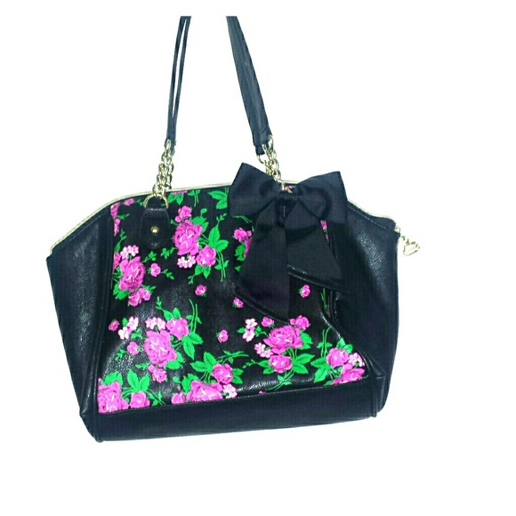 Betsey Johnson shoulder bag