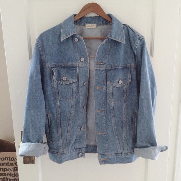 Brandy Melville Jackets & Blazers - SOLD brandy melville denim jacket