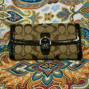 Authentic Coach Wallet