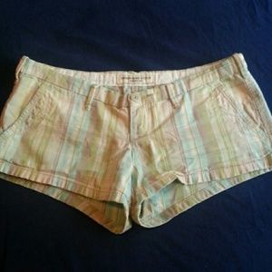 Abercrombie & Fitch Booty shorts