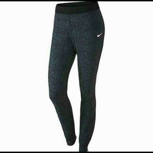 NWOT Nike Knit Mezzo Training Pants/Tights