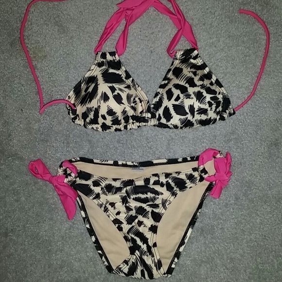 Cheetah bikini