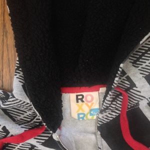 Roxy Jackets & Coats - Roxy Zip Hoodie - M Roxy Jackets & Coats - Roxy Zip Hoodie - M