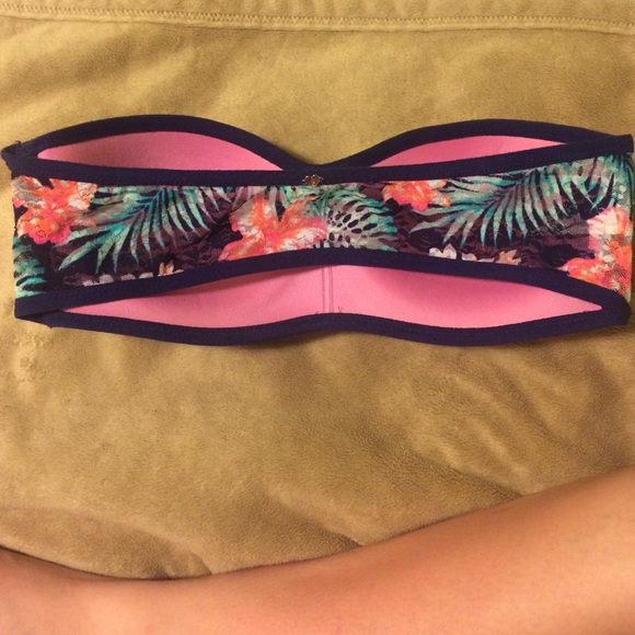 Bandeau - Picture 2 of 3