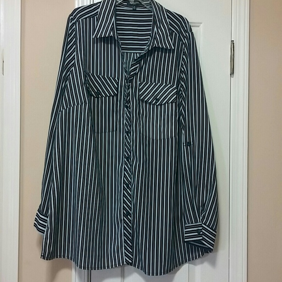 Sophisticated Black/White ~Great for the office! - Picture 1 of 2