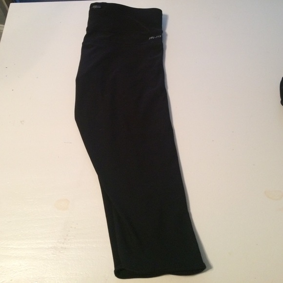 Nike Dri-fit running capris