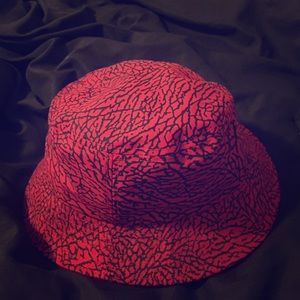 Printed bucket hat