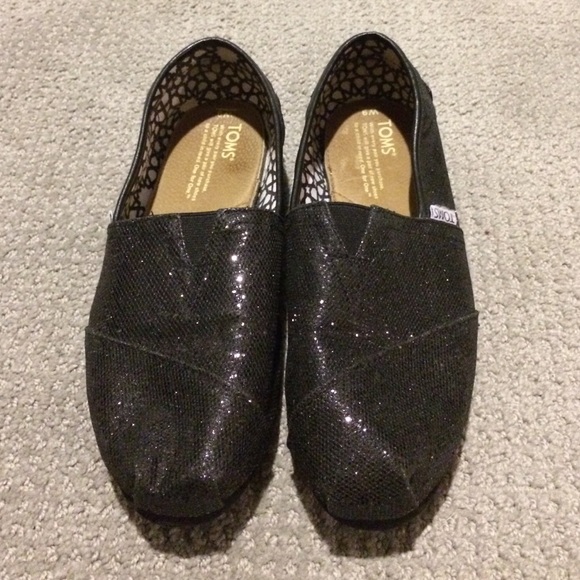 Black sequins Toms