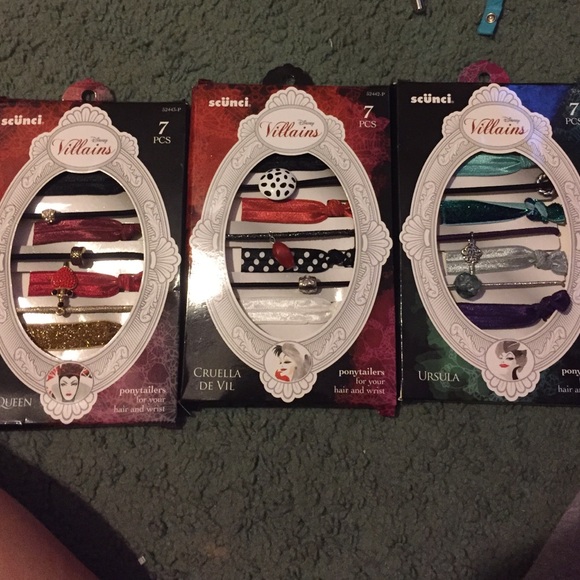 Scunci ponytail holders LE Disney