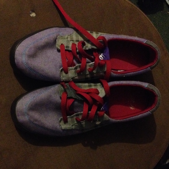 Women's Custom Nike Shoes 8.5! Open to offers! - Picture 2 of 3
