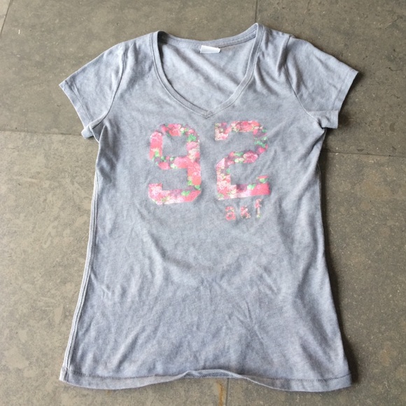 Abercrombie kids floral number tee