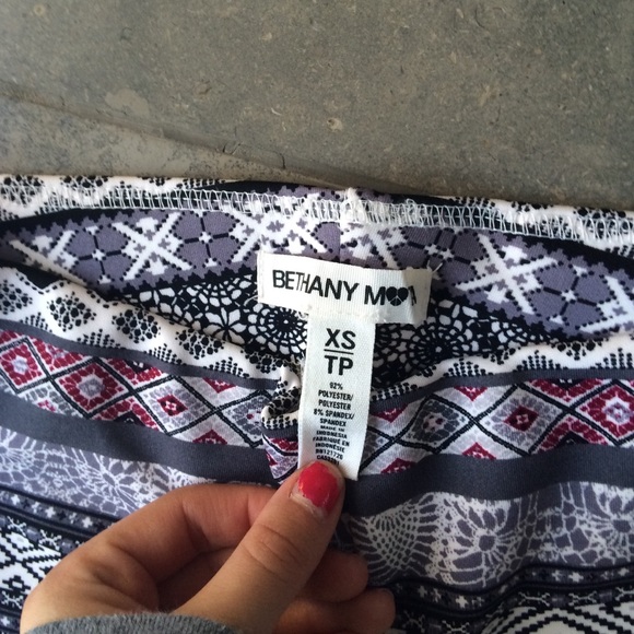 Bethany Mota collection legging - Picture 3 of 3