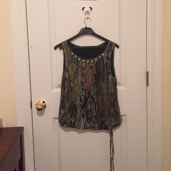 Tops - Multi-Forest Colored Tank Top w/ thin gold strips