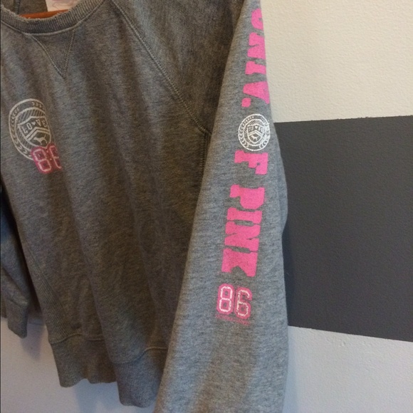 Victoria Secret 3/4 Sleeve Gray Sweat Shirt - Picture 2 of 4