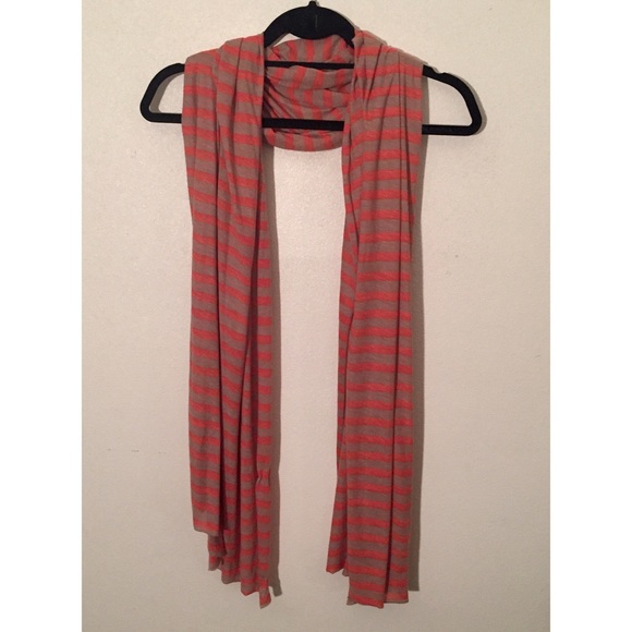 Gap lightweight scarf - Picture 1 of 1