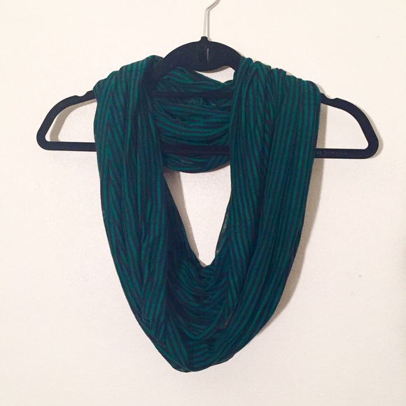 Gap infinity scarf - Picture 1 of 1