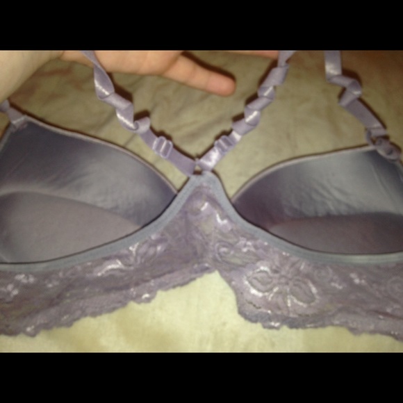 Bra - Picture 2 of 3