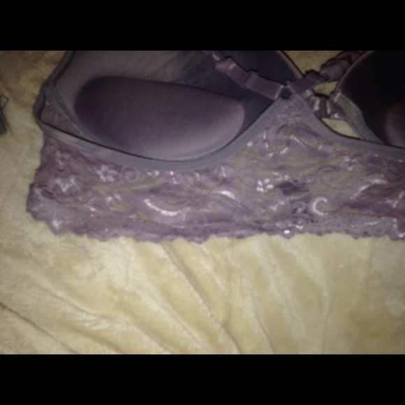 Bra - Picture 3 of 3