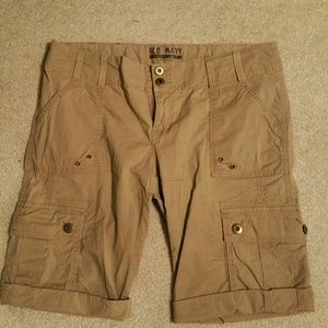 Old Navy Ladies Cargo Shorts