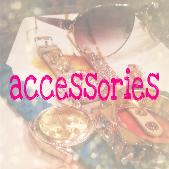 Accessorize yo self! 💎