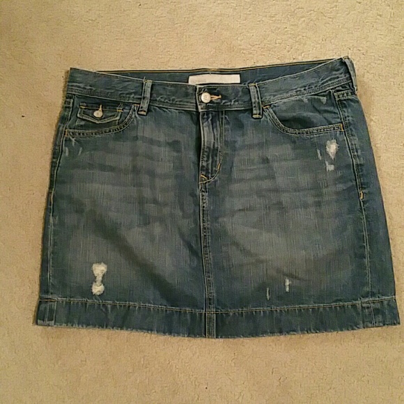*SOLD* Old Navy Denim Short Skirt