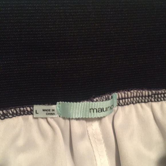 Skirt.(only) - Picture 2 of 3