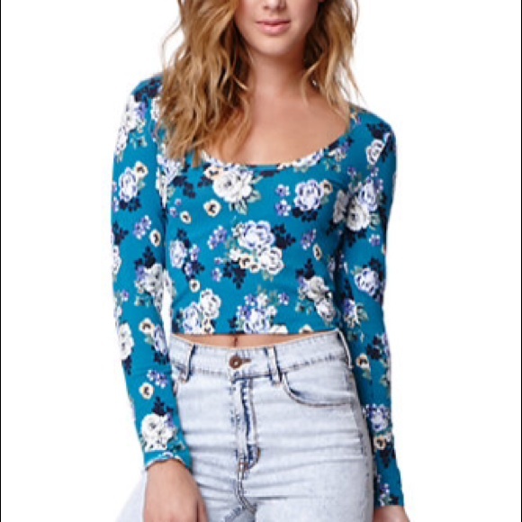 PacSun Floral Crop