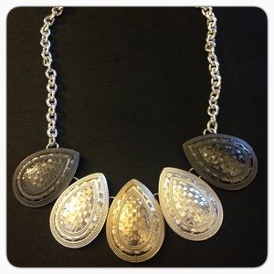 Multi-Tone Metal Teardrop Statement Necklace!!