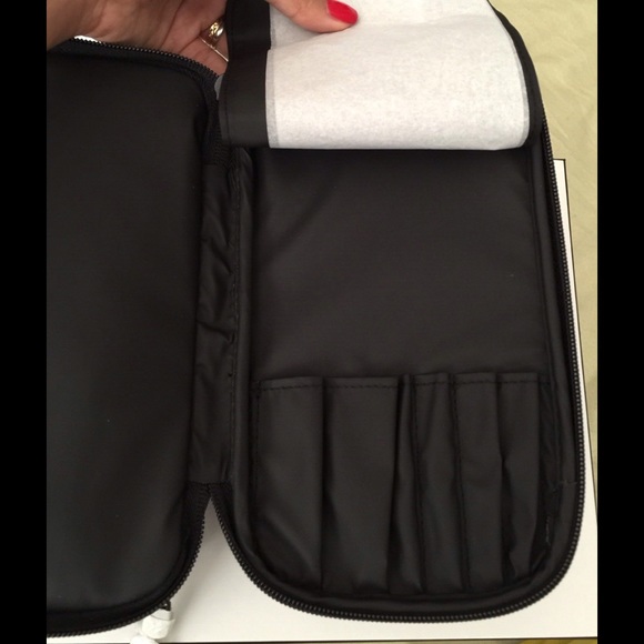 Dior make up bag - Picture 2 of 3