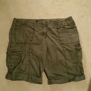 Olive green women's cargo shorts