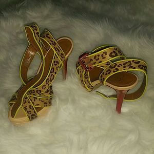 Leopard heels
