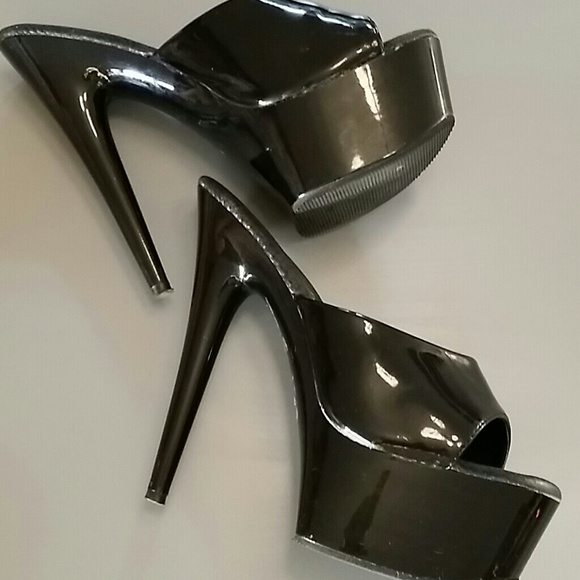 6 black patent leather stilletto platforms