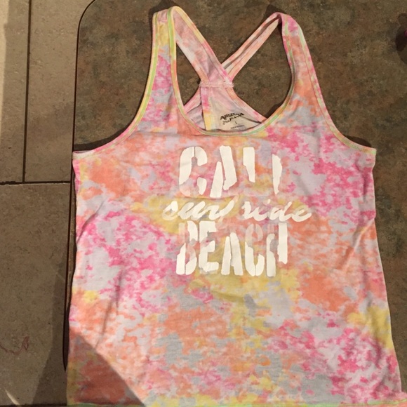 Tie-dye tank 🌴