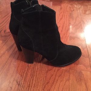 Joie dalton booties
