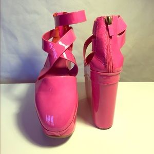 Norden pink Walter Steiger platforms 2011