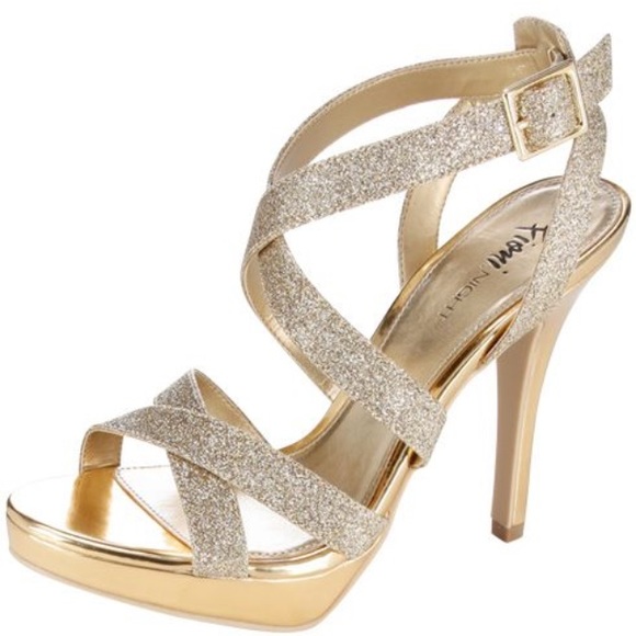Fioni heels in gold