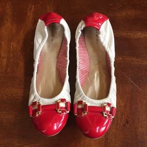 Tahari Two Toned Red and Cream Flats