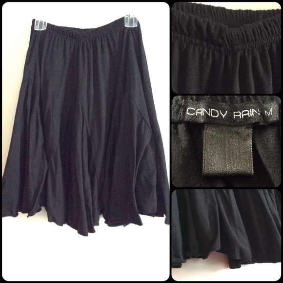Black flowy skirt