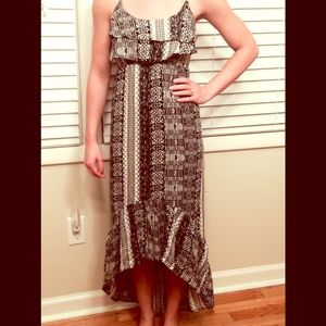 Black and white maxi dress!