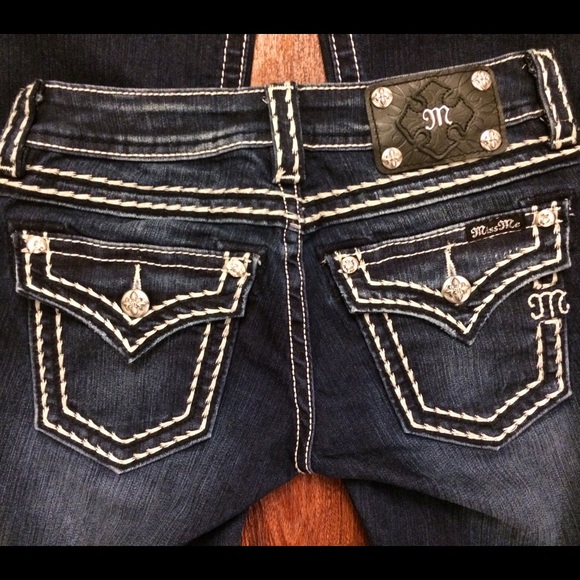 ⚡️FLASH SALE⚡️NWT Miss Me loose saddle stitch - Picture 4 of 4